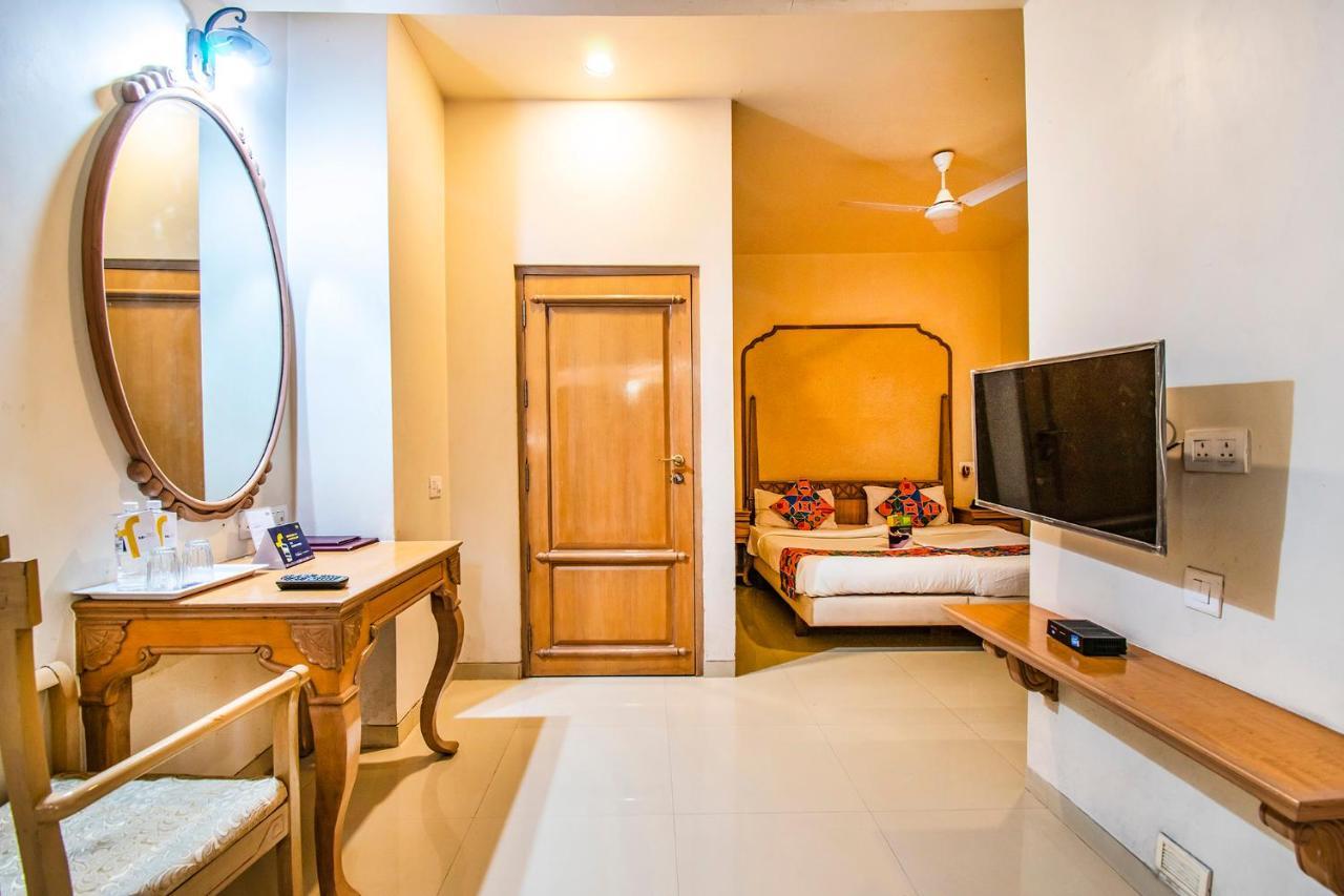Collection O Hotel Rajwada Near The Pavillion Pune Esterno foto