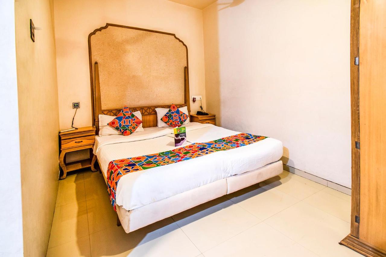 Collection O Hotel Rajwada Near The Pavillion Pune Esterno foto